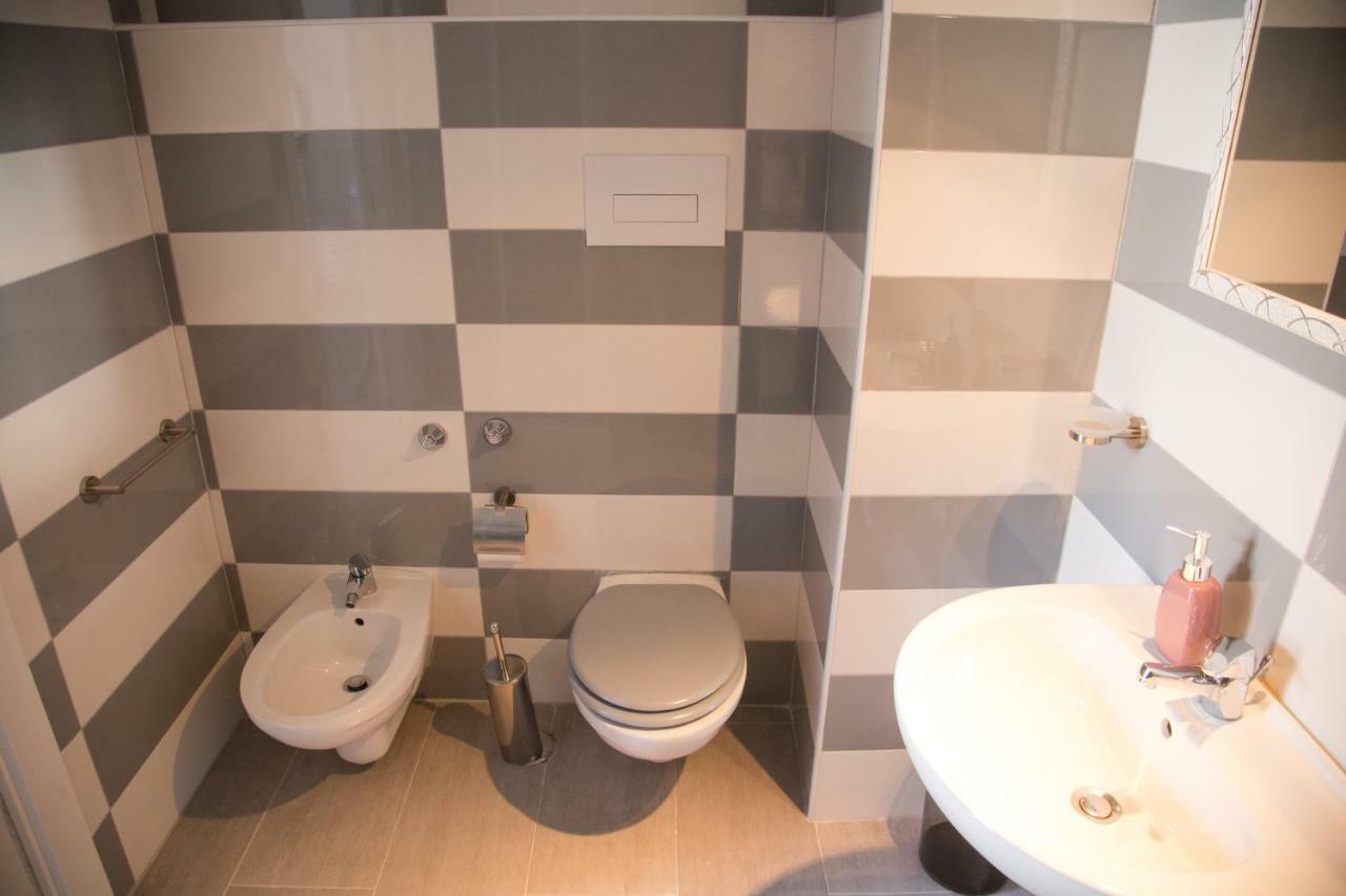 Vesuvius Luxury Suites Naples Luaran gambar